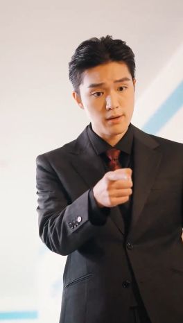 離婚后，啞巴罪妻驚艷全場(全集)