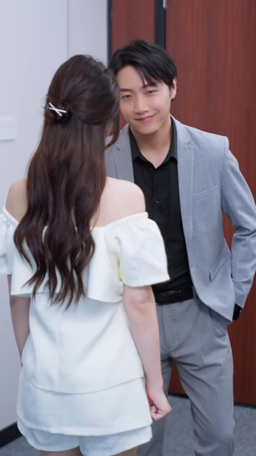 維修工逆襲記（情定佳人之逆襲總裁）（職場逆襲遇佳人）（我愛我家）(全集)