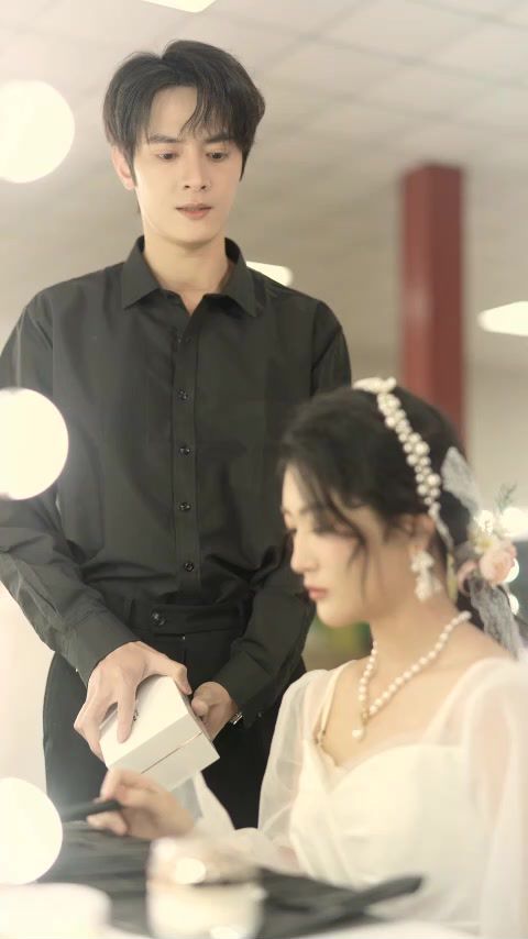 換臉歸來，我讓總裁跪地求饒(全集)